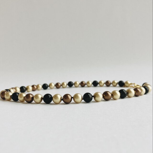 ガラスパールオールノットネックレス/8mm約42.5cm/ゴールドmix2/G/made in japan