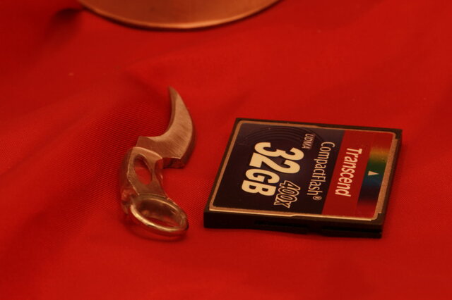 ショーテルナイフ型ペンダントトップ・キーホルダー・ペーパーナイフ　コバルト製 ショーテルナイフ型ペンダントトップ・キーホルダー・ペーパー