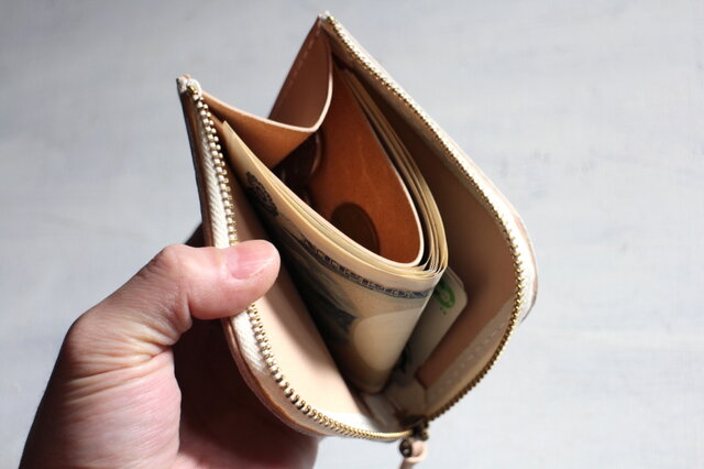 受注生産品》ペールブルー L字ファスナー小さい財布