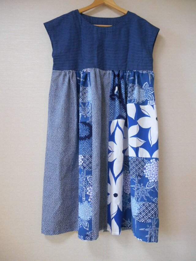 浴衣地のパッチワークワンピース Iichi ハンドメイド クラフト作品 手仕事品の通販
