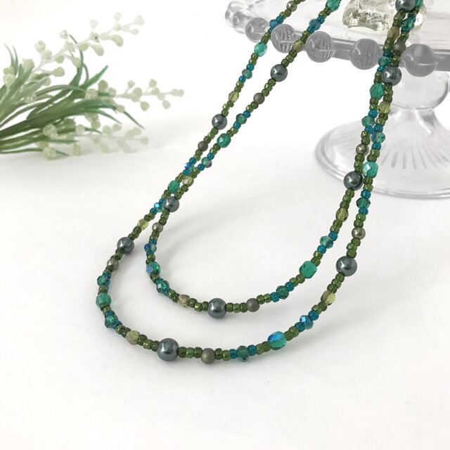 エメラルドグリーン の 一連 ロングネックレス 緑 パール チェコガラス ビーズ