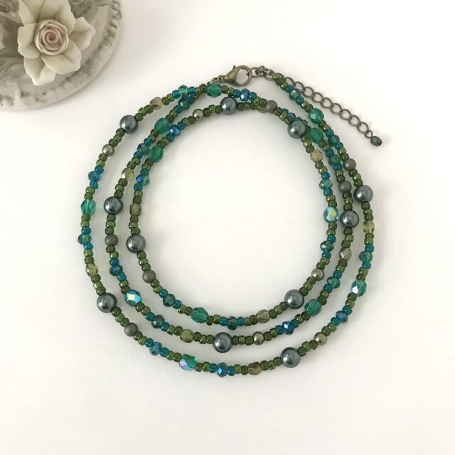 エメラルドグリーン の 一連 ロングネックレス 緑 パール チェコガラス