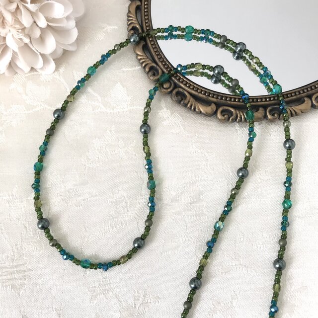 エメラルドグリーン の 一連 ロングネックレス 緑 パール チェコガラス