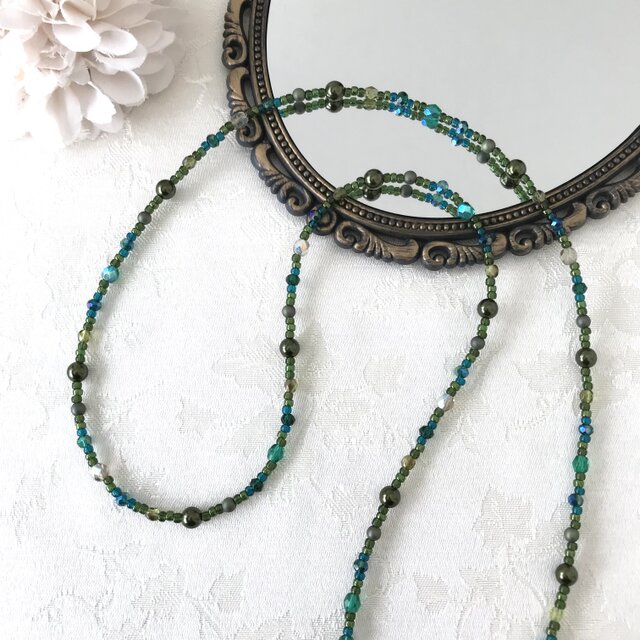 エメラルドグリーン の 一連 ロングネックレス 緑 パール チェコガラス