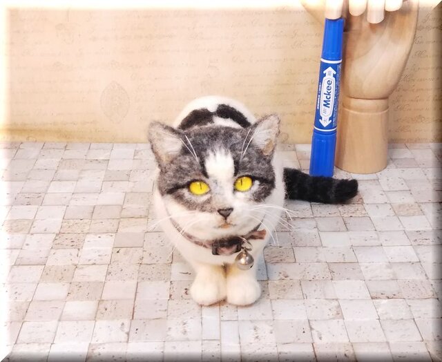 羊毛フェルト 猫 キジシロ猫さん キジ白 ねこ ネコ 猫フィギュア 