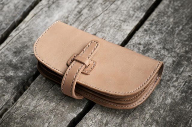 本革サドルレザーの長財布【受注製作】 | iichi 日々の暮らしを