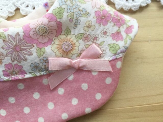 かわいい花柄 リボン ふわふわやわらかスタイ Iichi ハンドメイド クラフト作品 手仕事品の通販