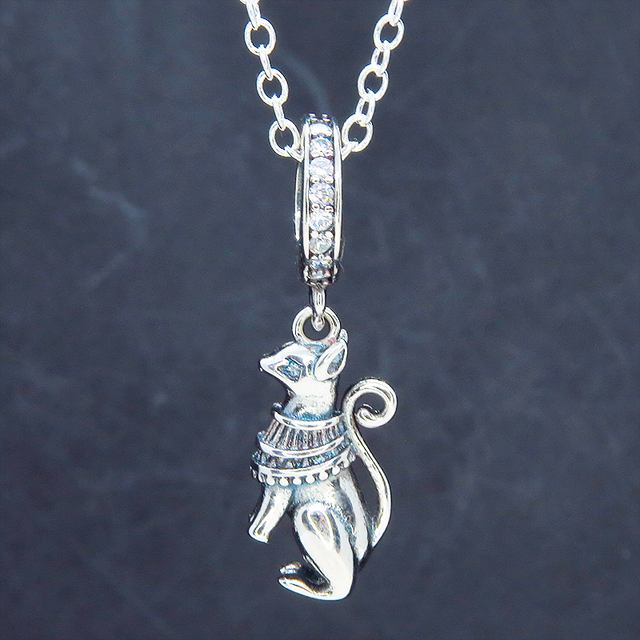 シルバー925 バステト 猫の神様 エジプト神 猫モチーフネックレス キュービックジルコニア オリエンタル 立体