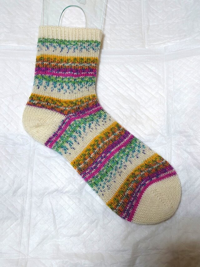 手編み靴下 opal KFS125 遊園地 | iichi 日々の暮らしを心地よくする