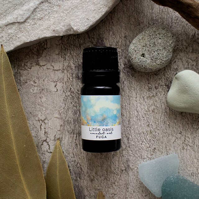 せせらぎ感じるナイトタイムオイル《Little oasis》｜天然精油・涼やかな秘境