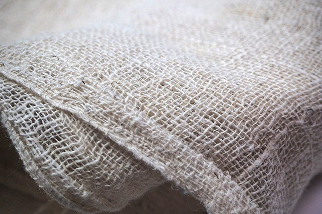 ヴィンテージ 日本蚊帳工業会 蚊帳 本麻 リメイク素材 ハギレ 襤褸 古布 ヴィンテージ 日本蚊帳工業会 蚊帳 本麻 リメイク素材 ハギレ 襤褸