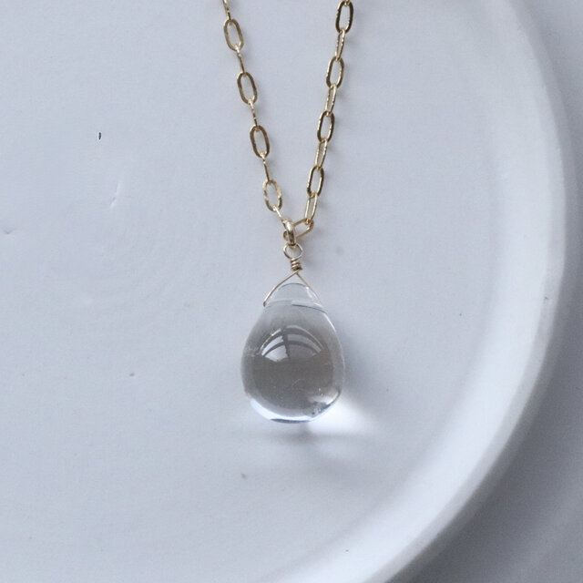 大粒クリスタルクォーツ ネックレス｜水晶 ドロップ 透明感 上品 4月