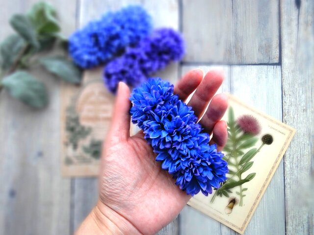夏の花のバレッタ 矢車菊 ブルー Iichi ハンドメイド クラフト作品 手仕事品の通販