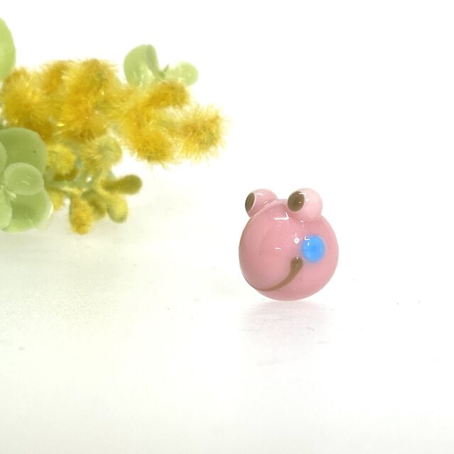 カエルのとんぼ玉　無事帰るの祈りを込めて