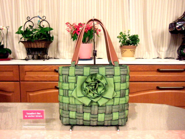 畳縁網代織バッグ | iichi 日々の暮らしを心地よくする