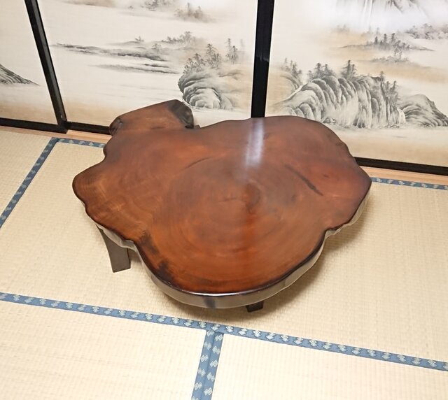 送料無料】ケヤキ輪切り座卓 拭き漆仕上げ【一点物】 | iichi 日々の