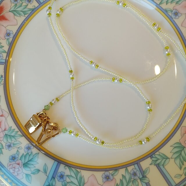 ビーズの帽子留め＆めがねストラップ＆マスクストラップ