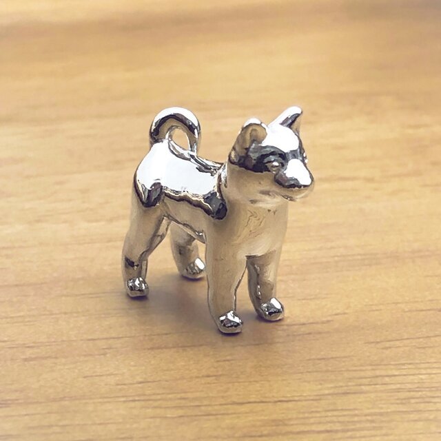 純銀【柴犬】わんちゃん小さい置物 シルバー製 豆柴 黒柴 Shiba Inu