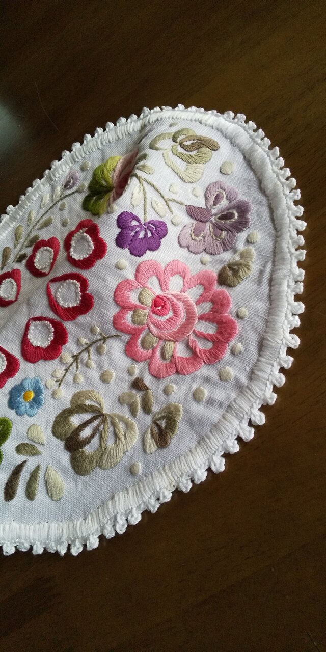 ▪️編み物▪️手作りの可愛いピンクとホワイトのキッズマフラー