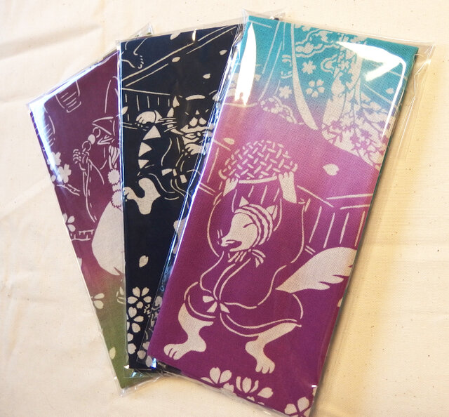 型染めてぬぐい「百鬼夜行・桜の宴」（紺色系）（綿100％・手染め抜染