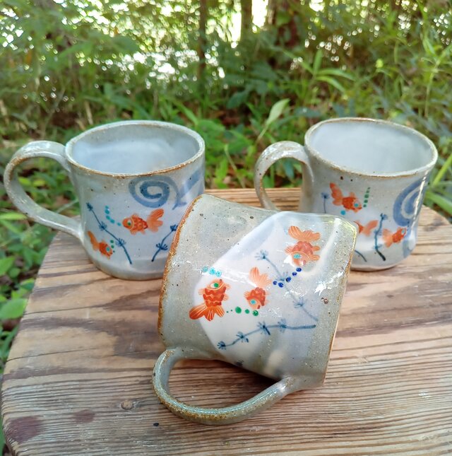 金魚のマグカップ(やや大きめ)