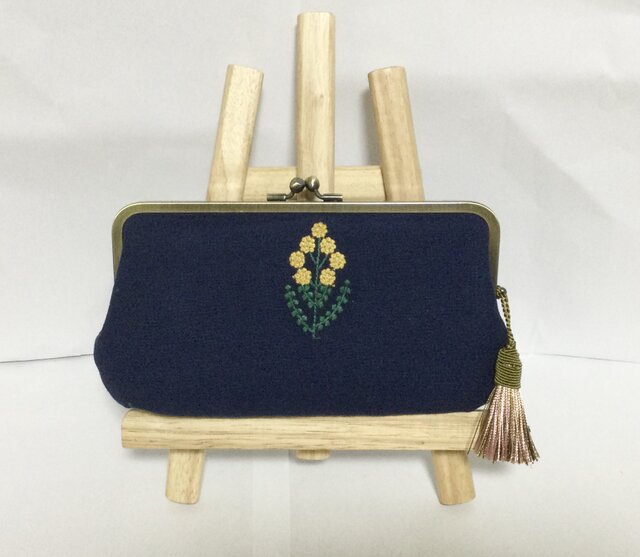 シンプル 親子がま口長財布 ミモザ 刺繍の画像1枚目