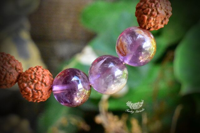 ✴︎タイより発送✴︎ルドラクシャ☆菩提樹の実とスーパーエレスチャル