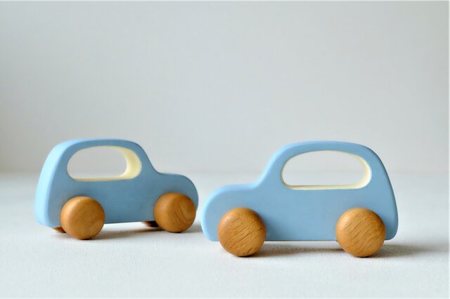 木の車 Aタイプ(スカイブルー)の画像1枚目