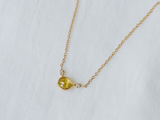 littlest bouquet Diamond Necklace Yellow lily sonab.bj