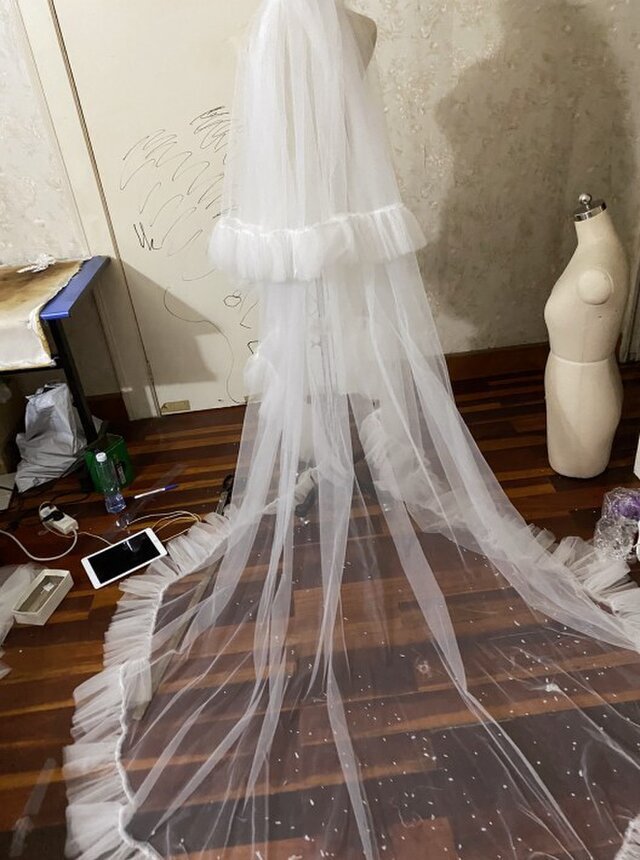 ウエディングドレス ロングベール コーム付き オフホワイト ソフトチュール 結婚式 披露宴 Iichi ハンドメイド クラフト作品 手仕事品の通販