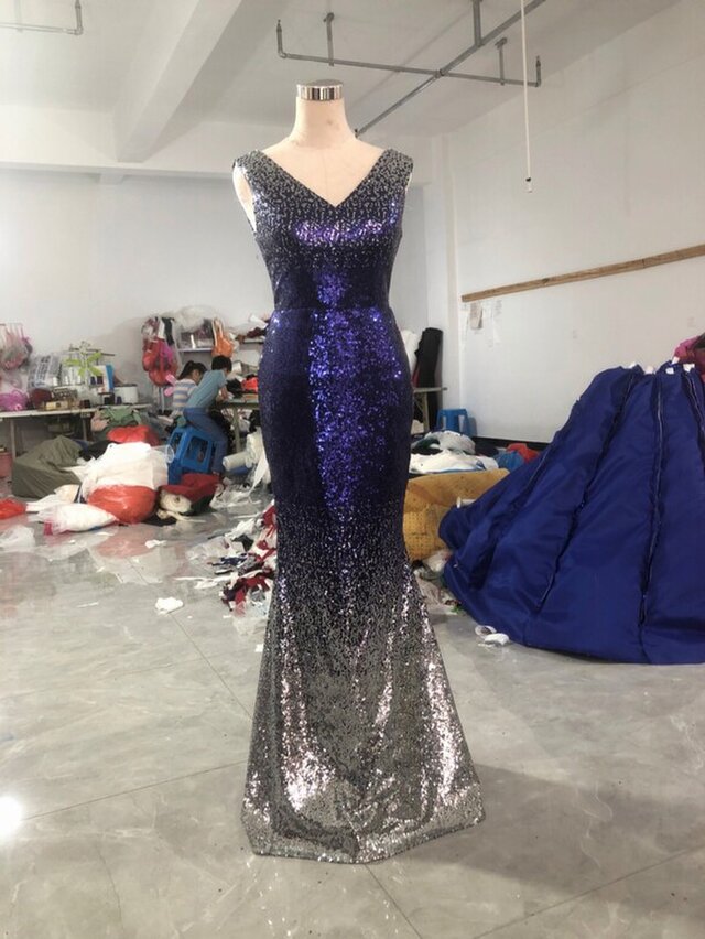 カラードレス 青 ブルー パンコール Vネック V タンクトップ マーメイドライン 豪華 パーティド Iichi ハンドメイド クラフト作品 手仕事品の通販