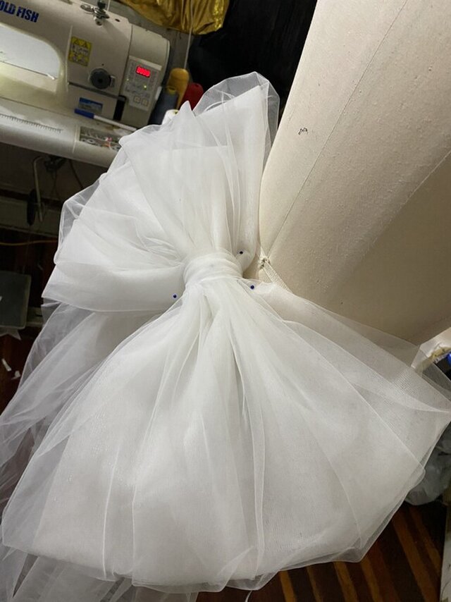 大人気上昇 ウエディングドレス用 取り外し可能 ふっくら柔らかなバックリボン 結婚式 お色直し Iichi ハンドメイド クラフト作品 手仕事品の通販