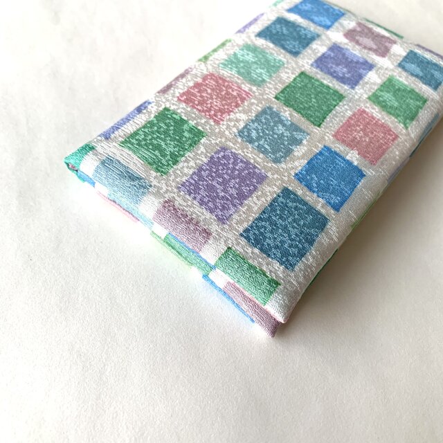 絹手染カード入れ（いろいろ・Ｂ）