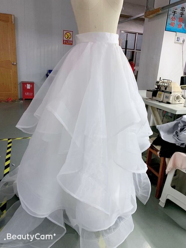 ウエディングドレス スレンダータイプ サテン オーガンジー セパレートドレス ふんわりオーガンジースカート Iichi ハンドメイド クラフト作品 手仕事品の通販