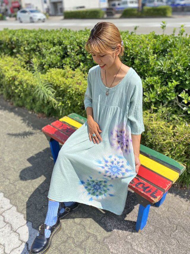 タイダイ染め ロングワンピース Hippies Dye最新作 千草色 幻想的な3連曼荼羅 Hd14 58 Iichi ハンドメイド クラフト作品 手仕事品の通販