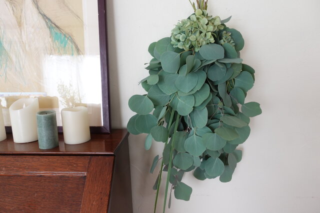 ユーカリと紫陽花のスワッグ(60cm) | iichi 日々の暮らしを心地よく