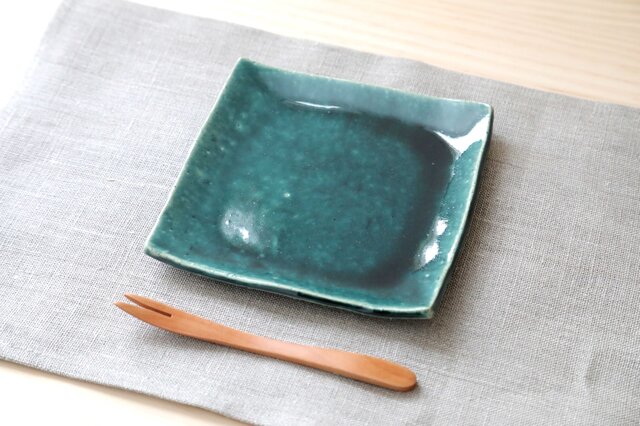 織部四方小皿　五客 藍織部釉の四方小皿 | iichi 日々の暮らしを心地よくする
