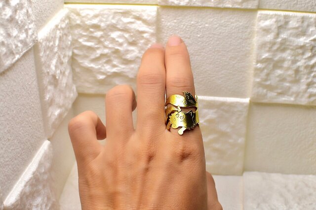 特注ハンドメイドリング 受注制作＊九尾の狐のコンちゃんリング | iichi 日々の暮らしを