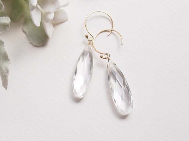 大粒クリスタルのシンプルピアス（14kgf）／イヤリング | iichi 日々の