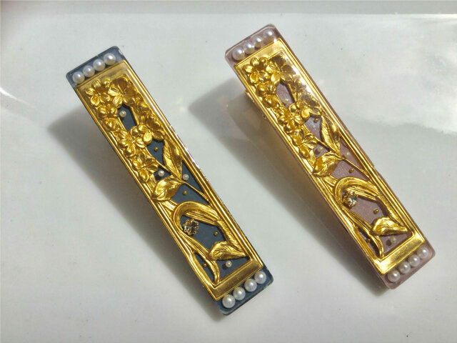 アールヌーヴォーな長方形ヘアクリップ【ネイビー】 iichi ハンドメイド・クラフト作品・手仕事品の通販