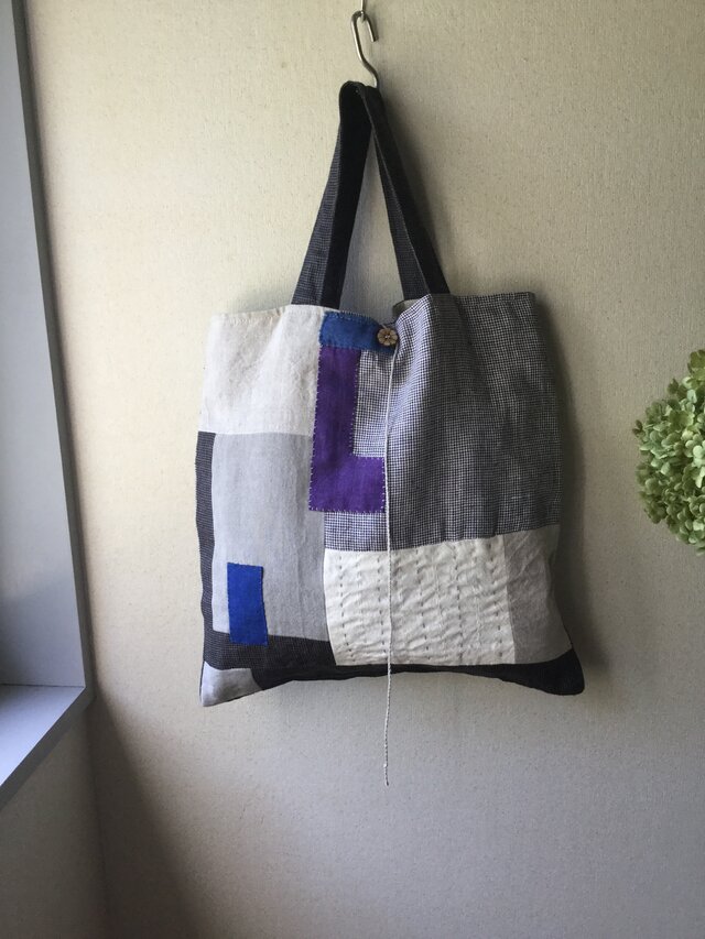 リネンのコラージュと刺し子のバッグ