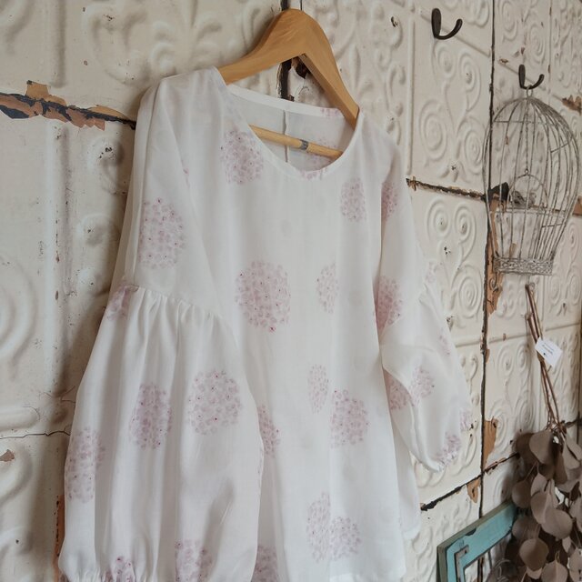 Summersale！さらさら軽くて涼しい上質コットン塩縮加工のトップス(オフホワイト)