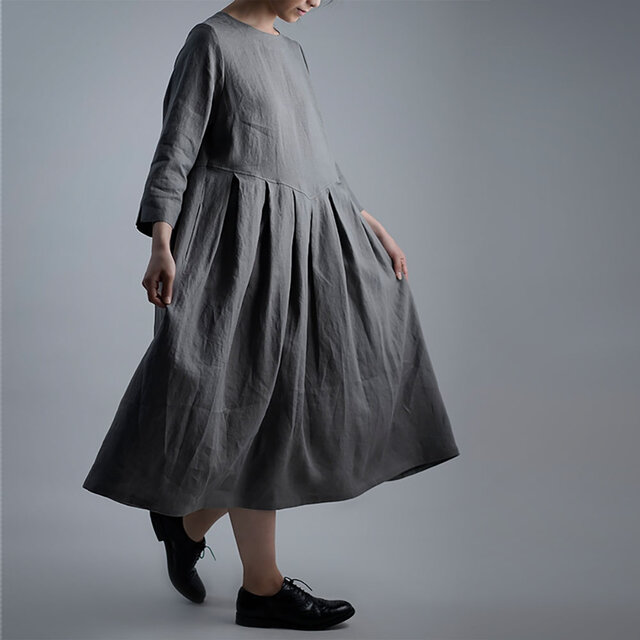 wafu】Mサイズ / Linen Dress 鍵盤タックワンピース / 鈍色(にびいろ