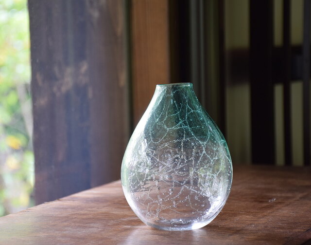 涙滴型ガラスオブジェ 気泡入り　花瓶 it-612e08050fbeb-1200.jpg