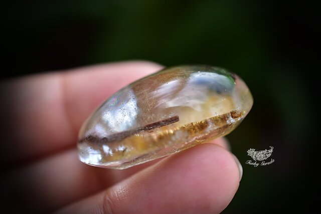 虹入りレア☆クラックイン☆ルチルクォーツルース gar311 | iichi 日々