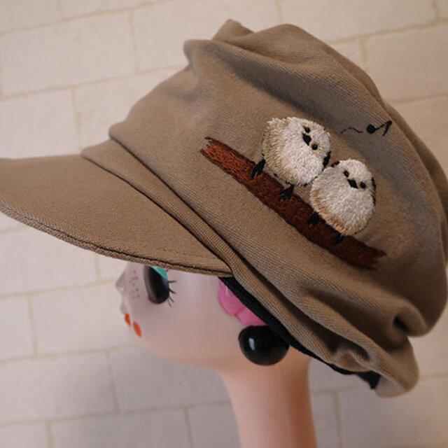 コットン素材スパンフライスニット生地で作ったットキャップ（仲良しシマエナガさん）