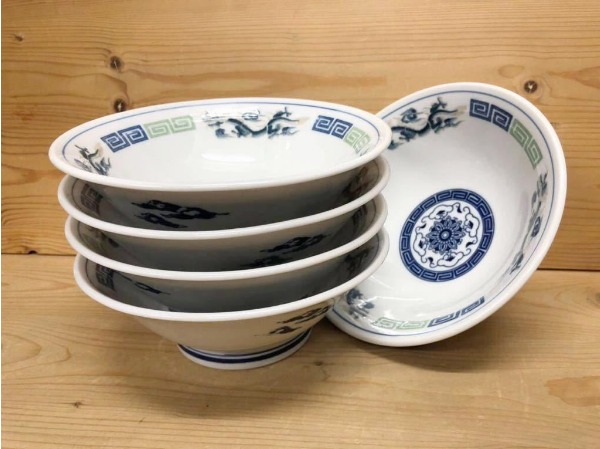 鉢 八角 丼 染付 草花文様 雷文 歪み 鉢 八角 丼 染付 草花文様 雷文 歪み