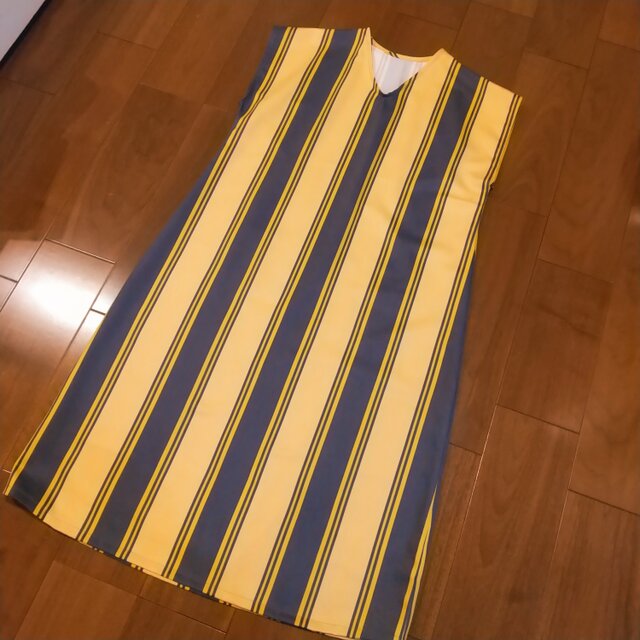 即決まる！おしゃれなストライプのワンピース