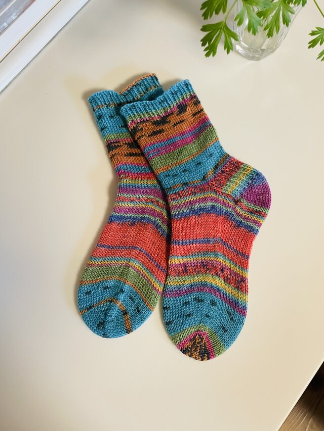 No.555 手編み靴下