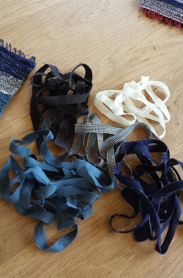 裂き織り】リネンのコースター#02 | iichi 日々の暮らしを心地よくする